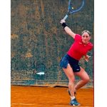 Chiara Pascale, classe 1996, originaria di Caserta ma con profonde radici calabresi, best ranking italiano 2.4 e con notevole esperienza internazionale. Chiara a che età hai iniziato a giocare?
